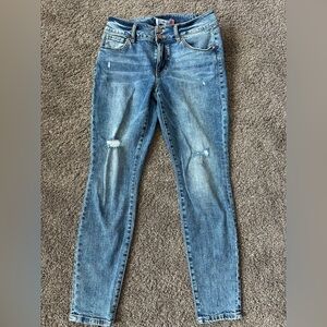 CAbi Jeans Cinch Skinny Distressed sz 6